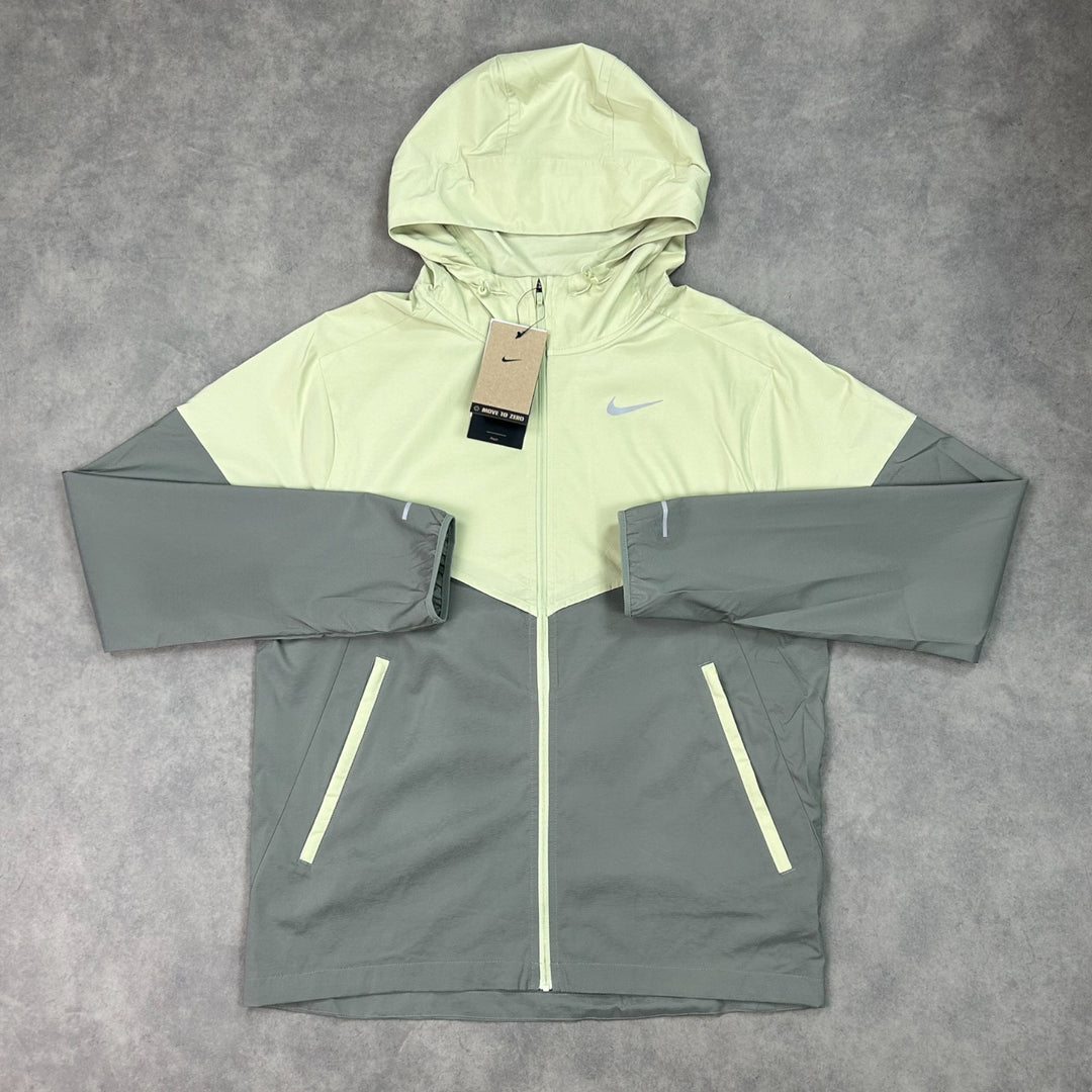 Nike UV Repel Windrunner Jacket Olive Aura