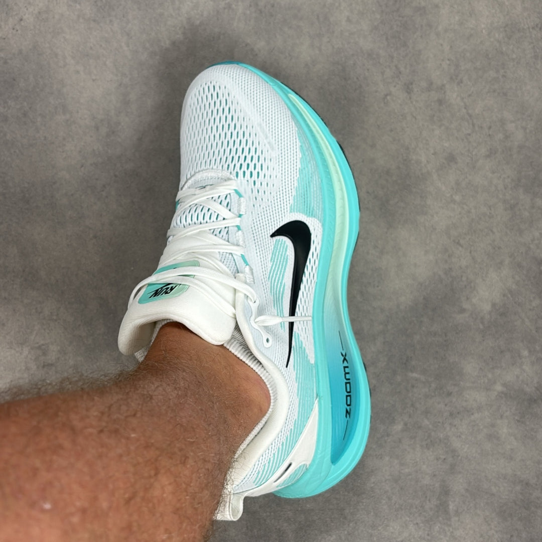 Nike Vomero 18 Dusty Cactus