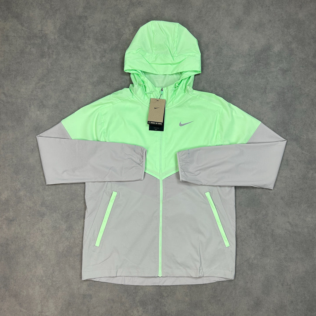 Nike UV Repel Windrunner Jacket Vapour Green