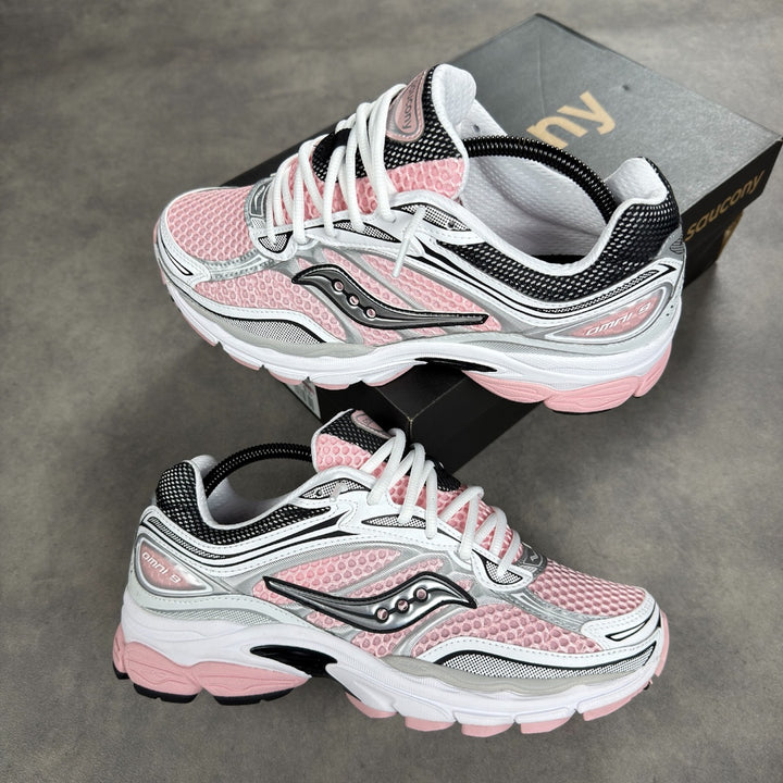 Saucony ProGrid Omni 9