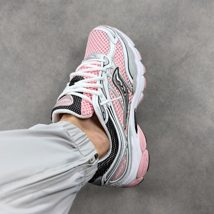 Saucony ProGrid Omni 9