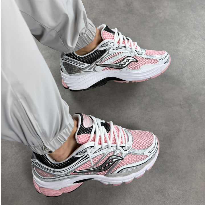 Saucony ProGrid Omni 9