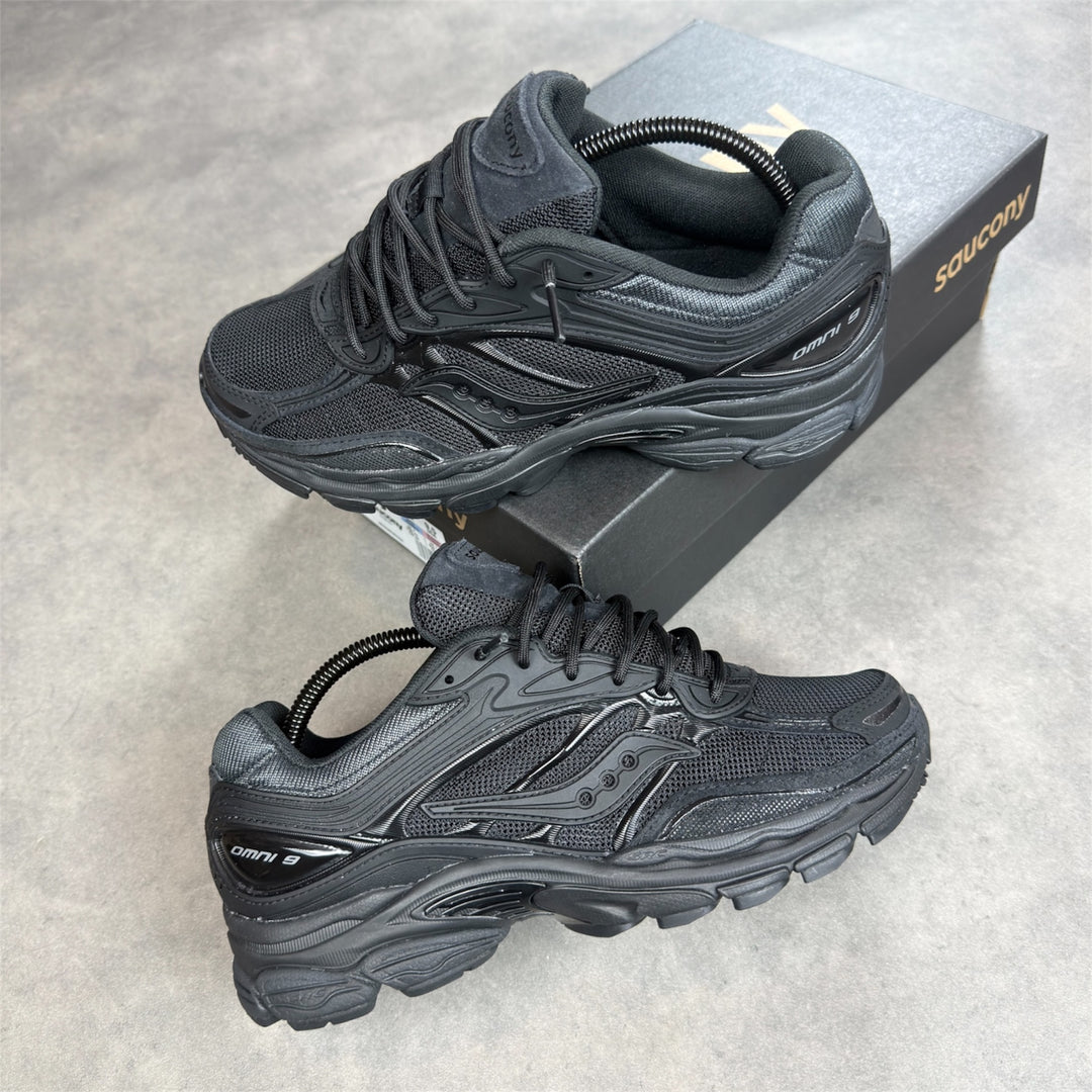Saucony ProGrid Omni 9 Armor Black