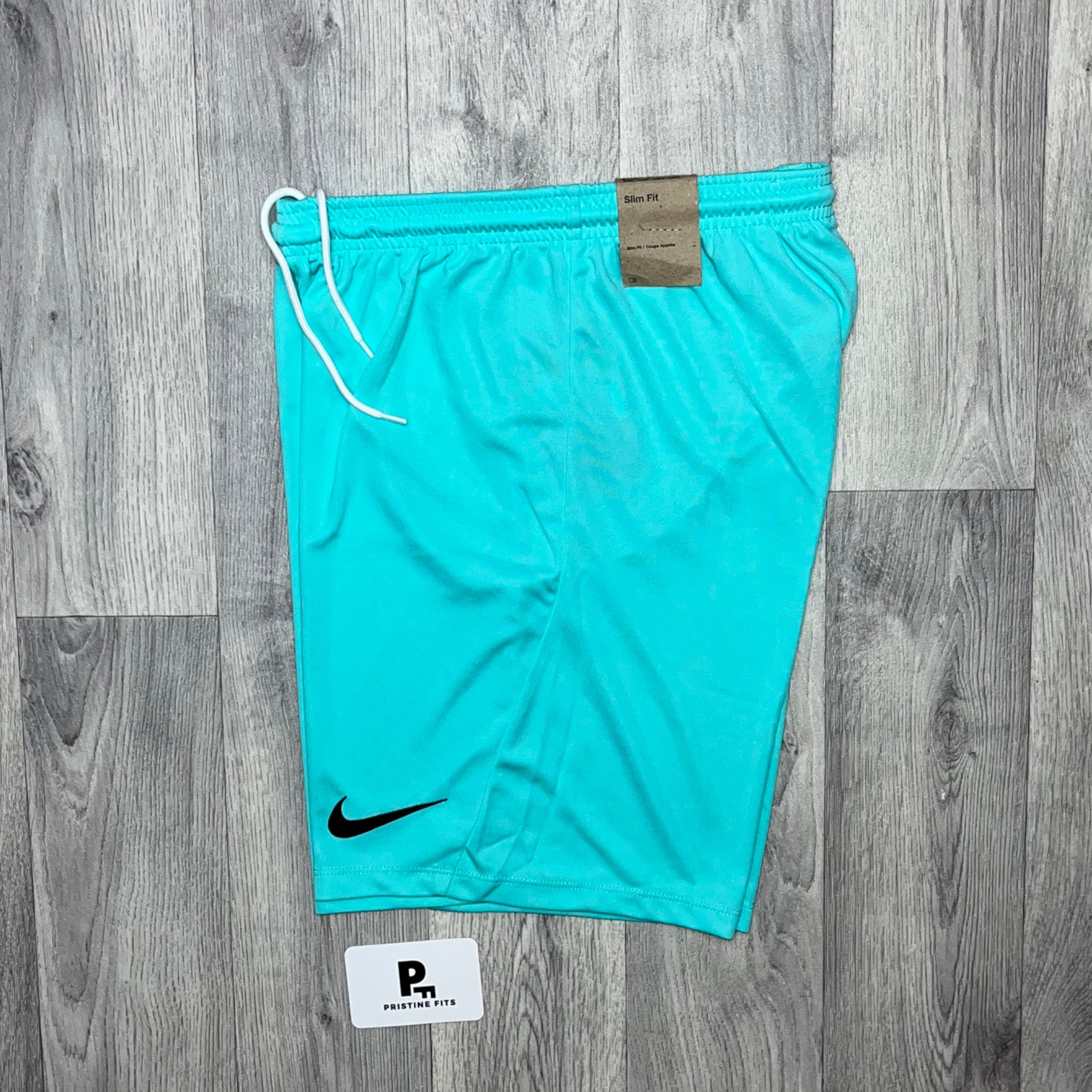 Turquoise on sale nike shorts